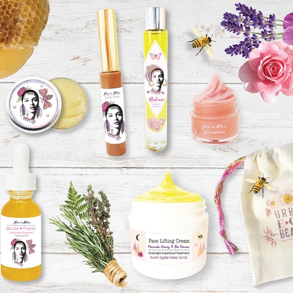 Urban Eco Beauty ~ SRQ Consignment Shop / Sanura Moon Lifestyle - Picture 5 of 7